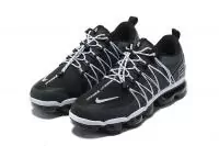 basket nike air vapormax run pas cher black gray